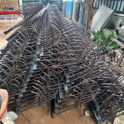 Làm hàng rào chông sắt tại Tphcm - Đẹp - Bền - Giá tại xưởng