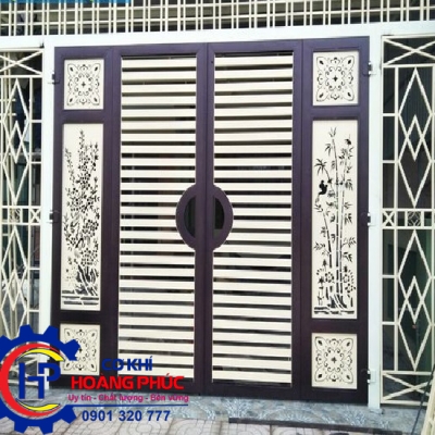 Mẫu cửa cổng sắt 4 cánh đẹp tại Thủ Dầu Một  - Thiết kế theo yêu cầu lh 0901 320 777