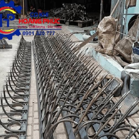 Làm hàng rào chông sắt tại Hóc Môn miễn phí đo đạc tận nơi